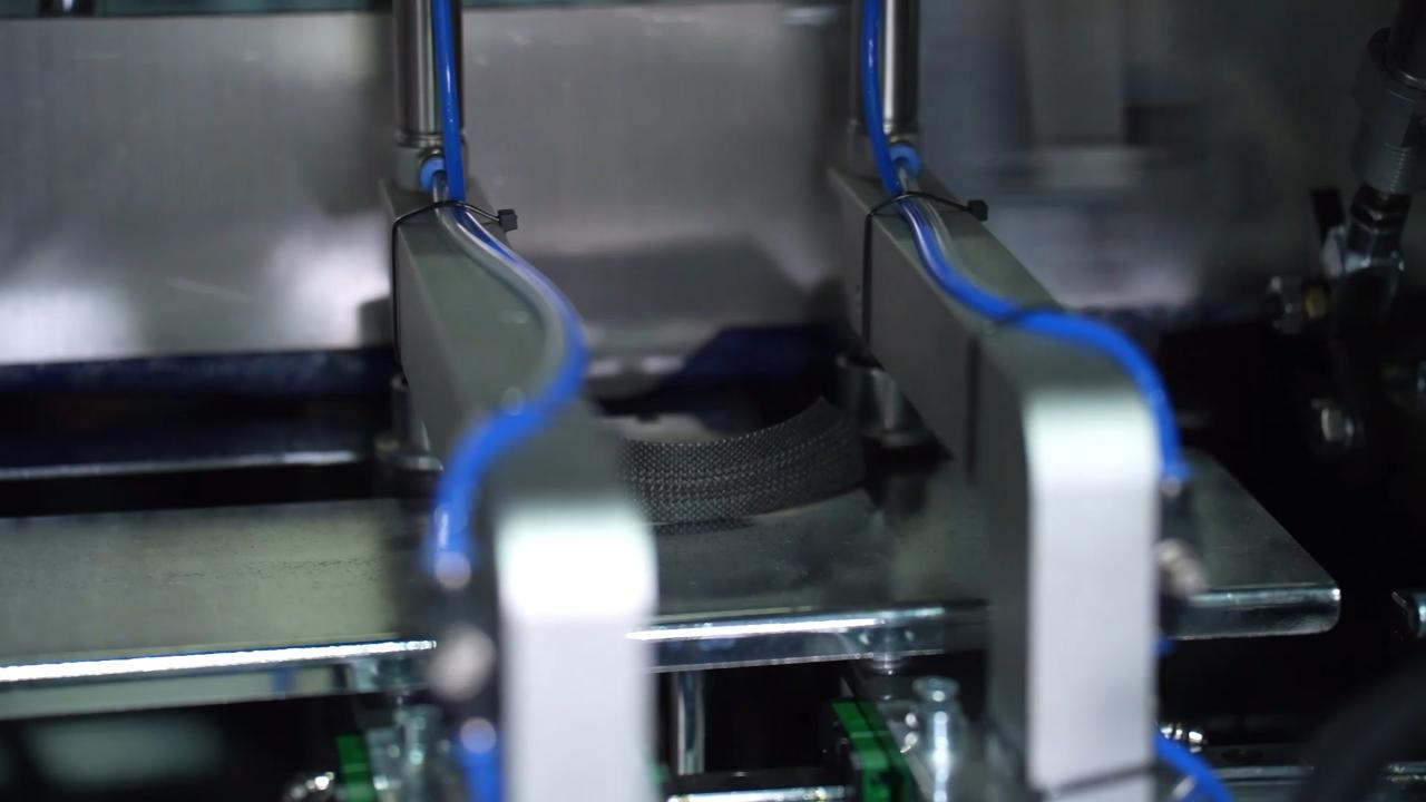 4 Handle Online Attachment 4 ऑनलाइन अनुलग्नक संभालें